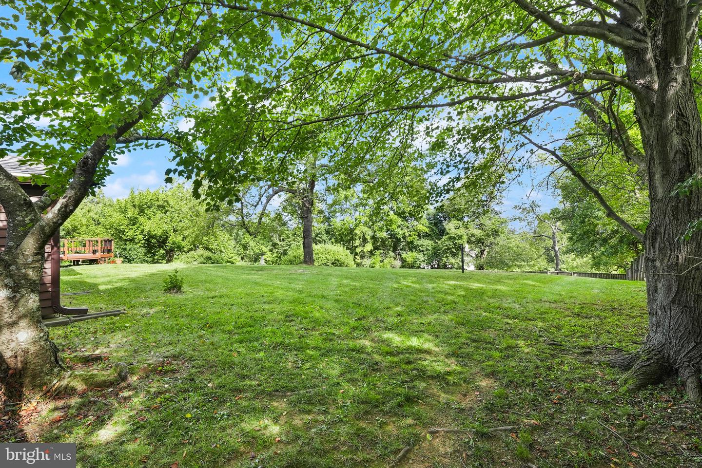 393 HIGH KNOB RD, FRONT ROYAL, Virginia 22630, 2 Bedrooms Bedrooms, ,3 BathroomsBathrooms,Residential,For sale,393 HIGH KNOB RD,VAWR2011652 MLS # VAWR2011652