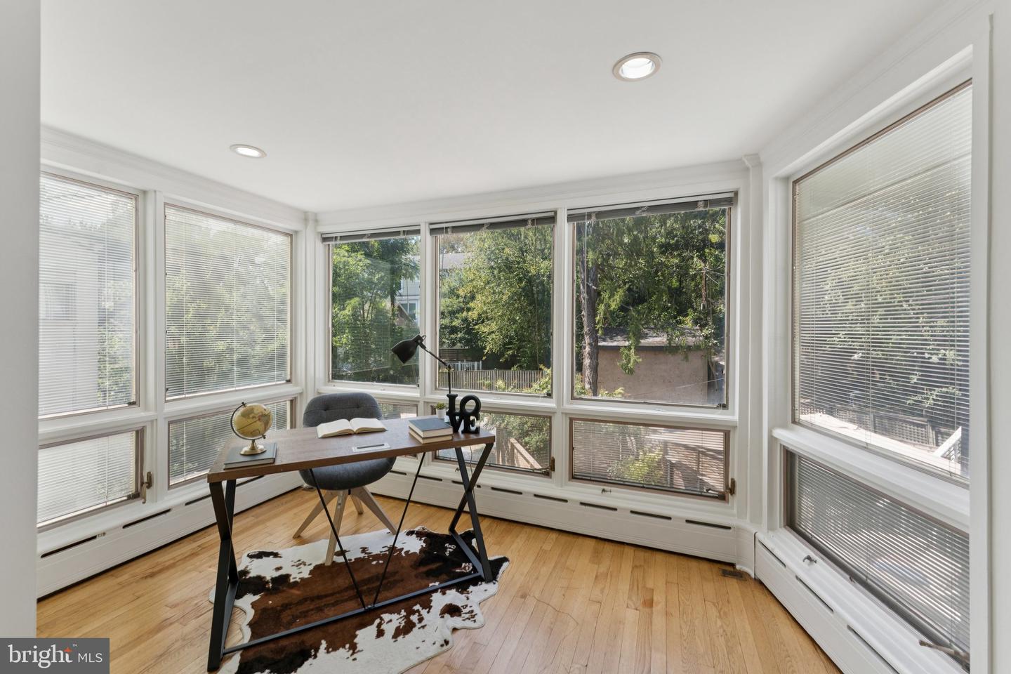 1510 44TH ST NW, WASHINGTON, District Of Columbia 20007, 5 Bedrooms Bedrooms, ,3 BathroomsBathrooms,Residential,For sale,1510 44TH ST NW,DCDC2209726 MLS # DCDC2209726