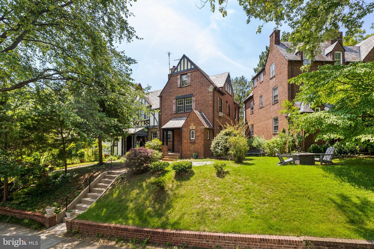 1510 44TH ST NW, WASHINGTON, District Of Columbia 20007, 5 Bedrooms Bedrooms, ,3 BathroomsBathrooms,Residential,For sale,1510 44TH ST NW,DCDC2209726 MLS # DCDC2209726