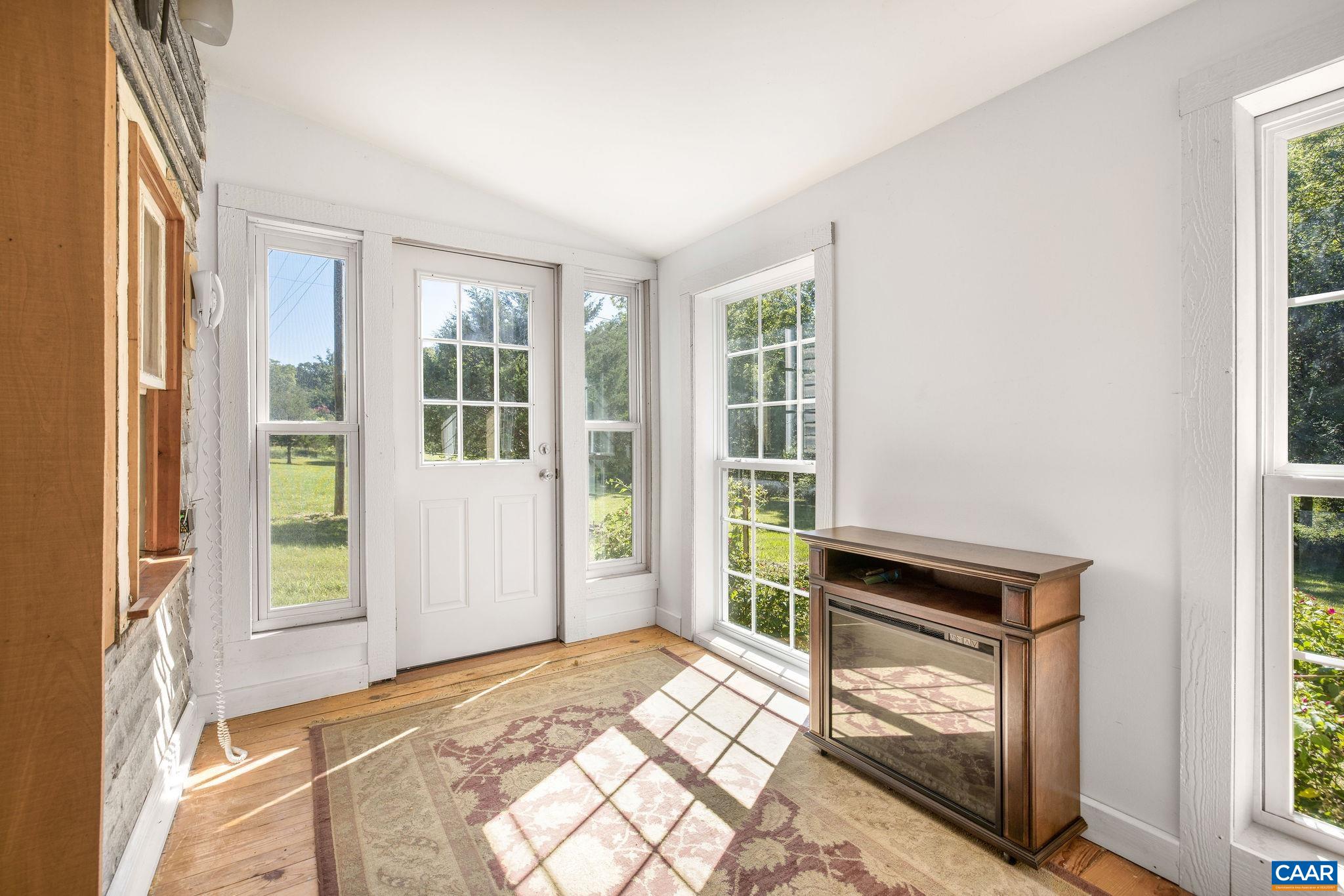 6878 CHAP PLACE LN, CROZET, Virginia 22932, 2 Bedrooms Bedrooms, ,1 BathroomBathrooms,Residential,6878 CHAP PLACE LN,668692 MLS # 668692