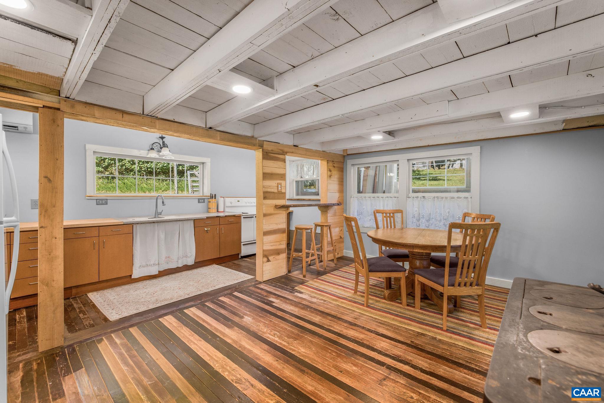 6878 CHAP PLACE LN, CROZET, Virginia 22932, 2 Bedrooms Bedrooms, ,1 BathroomBathrooms,Residential,6878 CHAP PLACE LN,668692 MLS # 668692