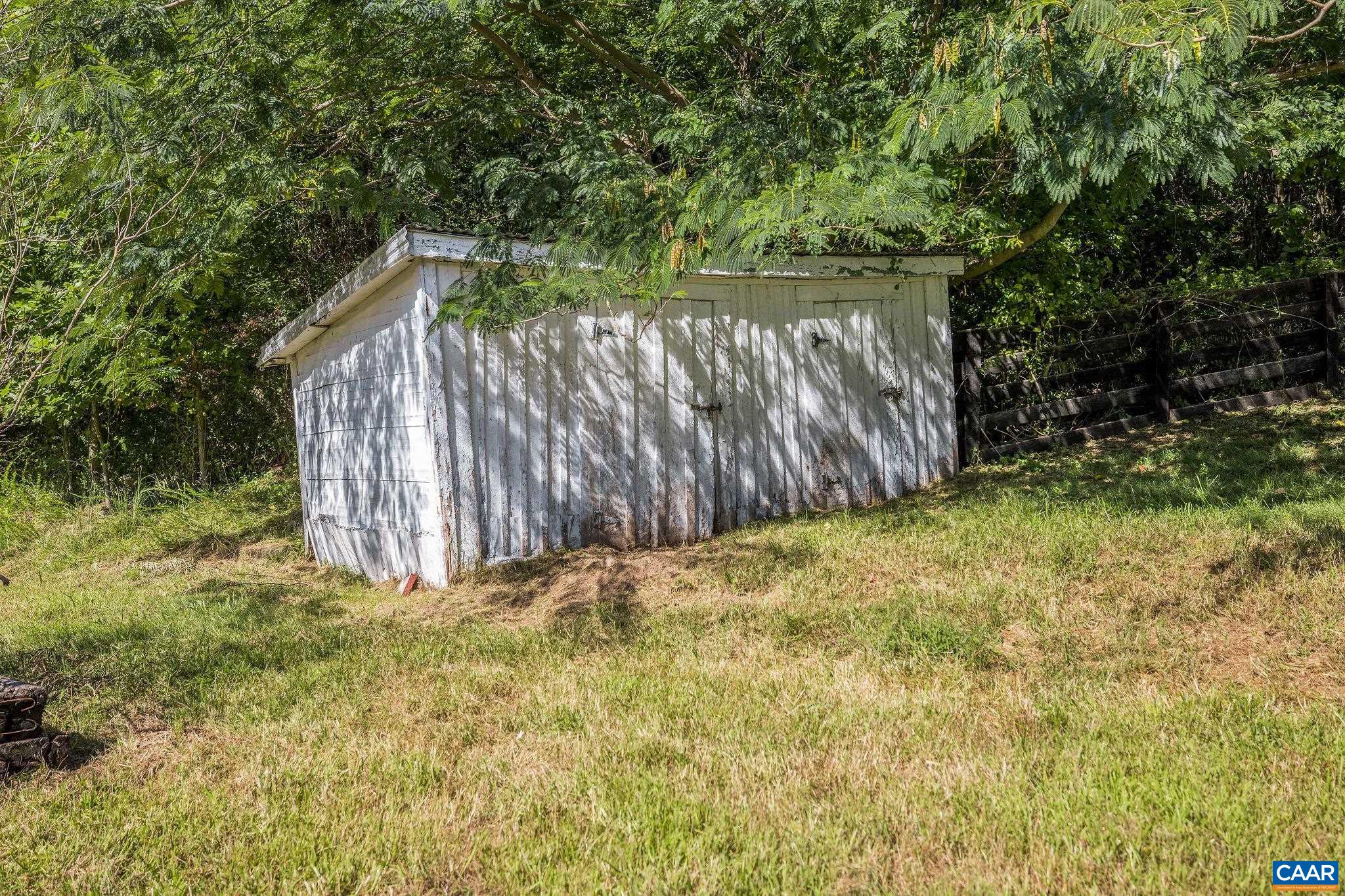 6878 CHAP PLACE LN, CROZET, Virginia 22932, 2 Bedrooms Bedrooms, ,1 BathroomBathrooms,Residential,6878 CHAP PLACE LN,668692 MLS # 668692
