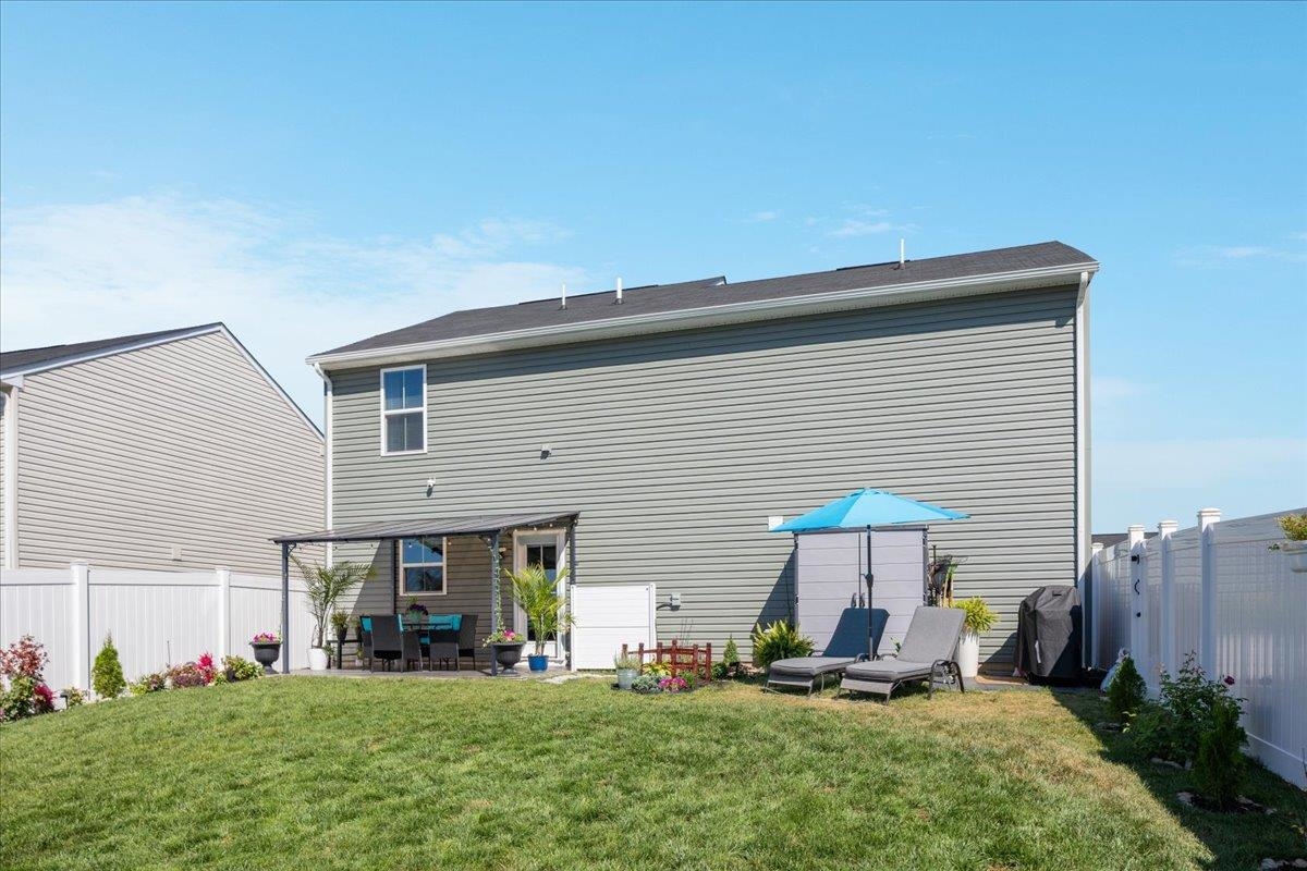 2015 SHOESHINE AVE, ROCKINGHAM, Virginia 22801, 4 Bedrooms Bedrooms, ,2 BathroomsBathrooms,Residential,2015 SHOESHINE AVE,668695 MLS # 668695