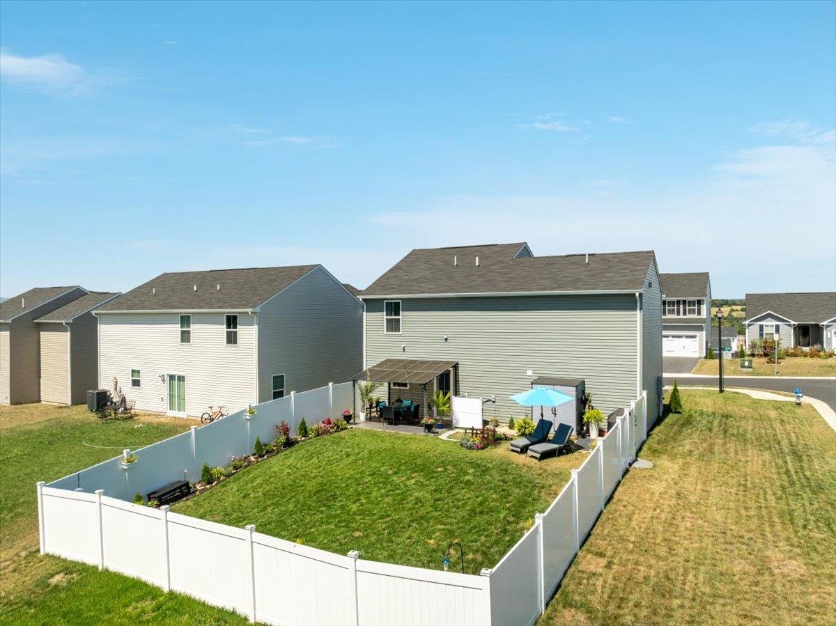 2015 SHOESHINE AVE, ROCKINGHAM, Virginia 22801, 4 Bedrooms Bedrooms, ,2 BathroomsBathrooms,Residential,2015 SHOESHINE AVE,668695 MLS # 668695