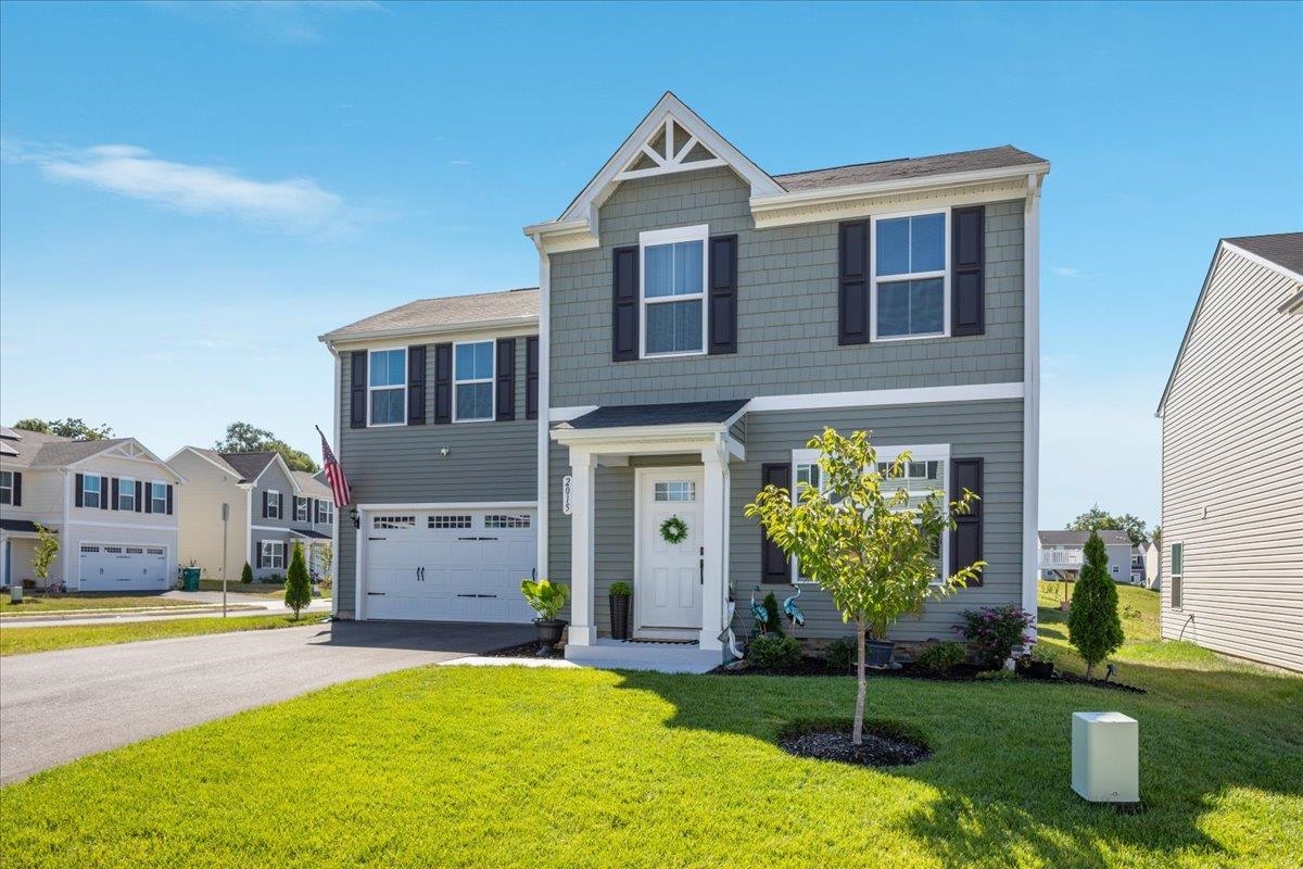 2015 SHOESHINE AVE, ROCKINGHAM, Virginia 22801, 4 Bedrooms Bedrooms, ,2 BathroomsBathrooms,Residential,2015 SHOESHINE AVE,668695 MLS # 668695