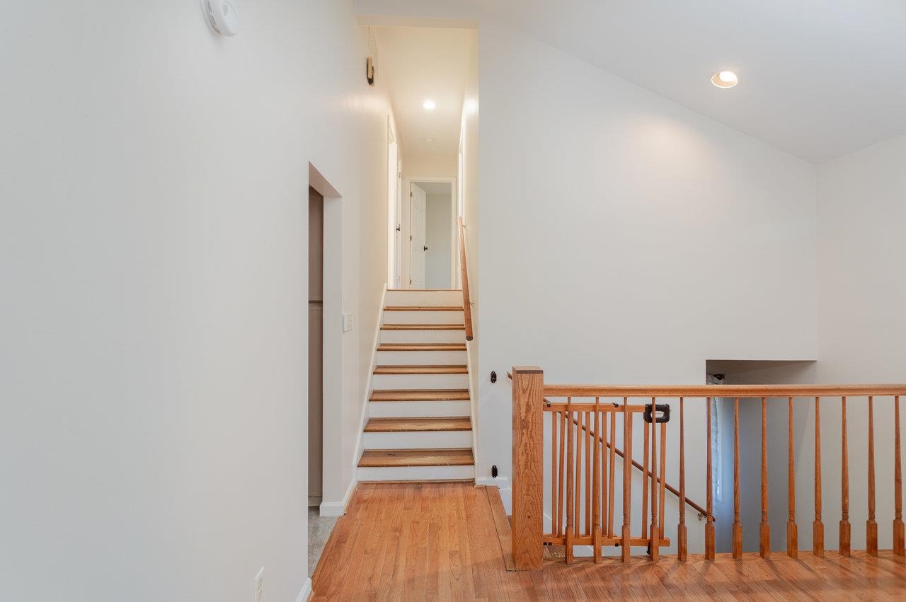 452 PASSAGE LN, MCGAHEYSVILLE, Virginia 22840, 3 Bedrooms Bedrooms, ,2 BathroomsBathrooms,Residential,452 PASSAGE LN,668702 MLS # 668702