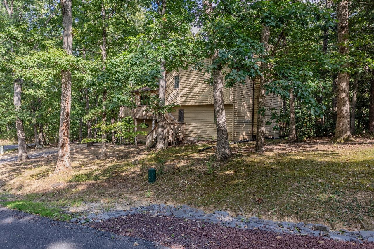 452 PASSAGE LN, MCGAHEYSVILLE, Virginia 22840, 3 Bedrooms Bedrooms, ,2 BathroomsBathrooms,Residential,452 PASSAGE LN,668702 MLS # 668702
