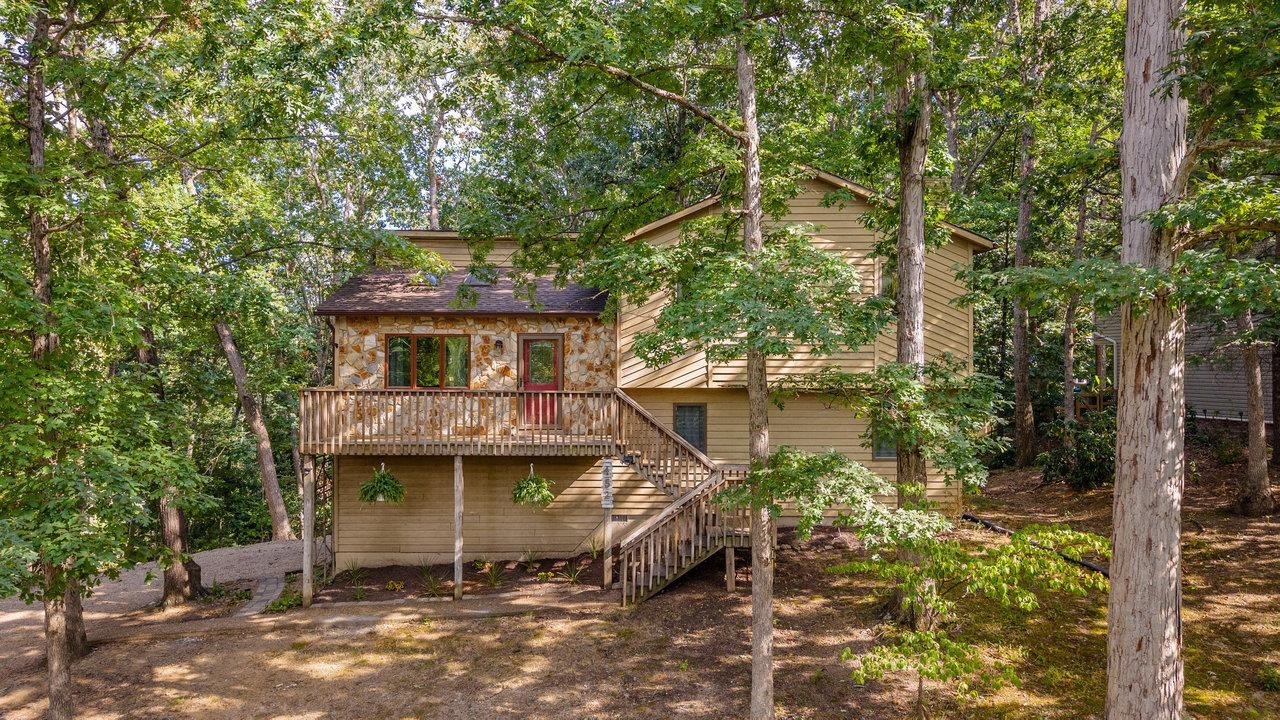 452 PASSAGE LN, MCGAHEYSVILLE, Virginia 22840, 3 Bedrooms Bedrooms, ,2 BathroomsBathrooms,Residential,452 PASSAGE LN,668702 MLS # 668702