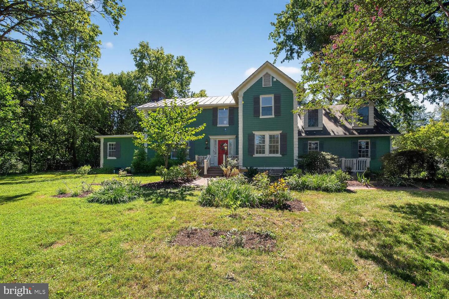 100 E COLONIAL HWY, HAMILTON, Virginia 20158, 6 Bedrooms Bedrooms, ,3 BathroomsBathrooms,Residential,For sale,100 E COLONIAL HWY,VALO2103824 MLS # VALO2103824