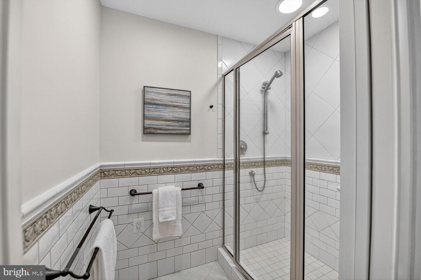100 E COLONIAL HWY, HAMILTON, Virginia 20158, 6 Bedrooms Bedrooms, ,3 BathroomsBathrooms,Residential,For sale,100 E COLONIAL HWY,VALO2103824 MLS # VALO2103824