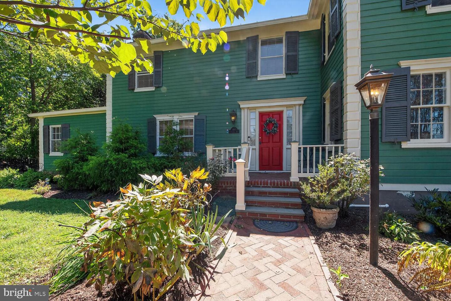 100 E COLONIAL HWY, HAMILTON, Virginia 20158, 6 Bedrooms Bedrooms, ,3 BathroomsBathrooms,Residential,For sale,100 E COLONIAL HWY,VALO2103824 MLS # VALO2103824