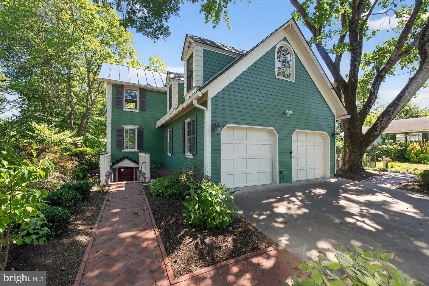 100 E COLONIAL HWY, HAMILTON, Virginia 20158, 6 Bedrooms Bedrooms, ,3 BathroomsBathrooms,Residential,For sale,100 E COLONIAL HWY,VALO2103824 MLS # VALO2103824