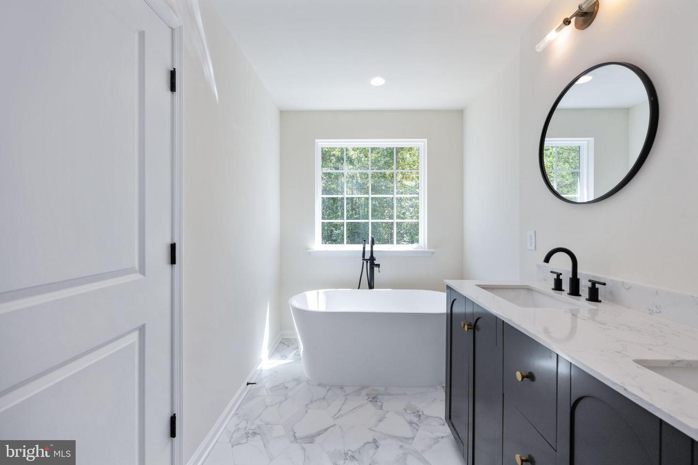 1829 BUTLER RD, BEAVERDAM, Virginia 23015, 5 Bedrooms Bedrooms, ,3 BathroomsBathrooms,Residential,For sale,1829 BUTLER RD,VASP2035230 MLS # VASP2035230