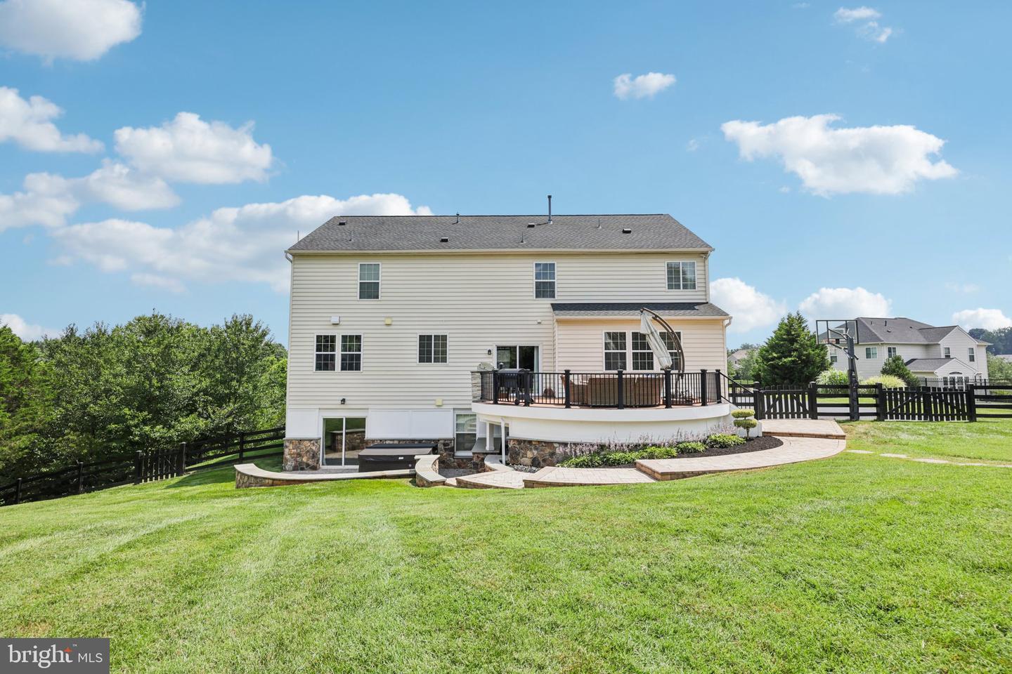 7040 HI ROCK RIDGE RD, WARRENTON, Virginia 20187, 5 Bedrooms Bedrooms, ,4 BathroomsBathrooms,Residential,For sale,7040 HI ROCK RIDGE RD,VAFQ2017828 MLS # VAFQ2017828