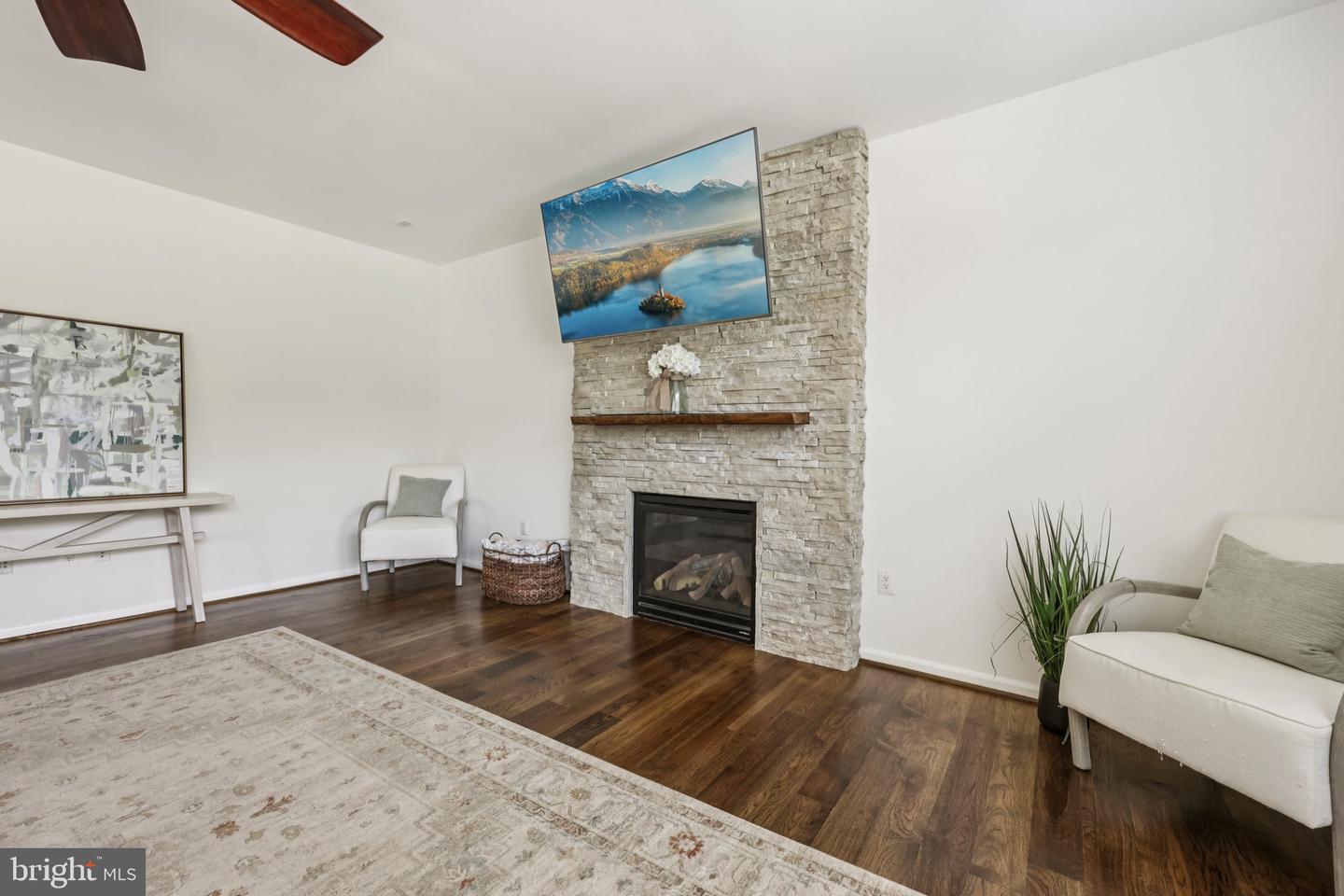 7040 HI ROCK RIDGE RD, WARRENTON, Virginia 20187, 5 Bedrooms Bedrooms, ,4 BathroomsBathrooms,Residential,For sale,7040 HI ROCK RIDGE RD,VAFQ2017828 MLS # VAFQ2017828