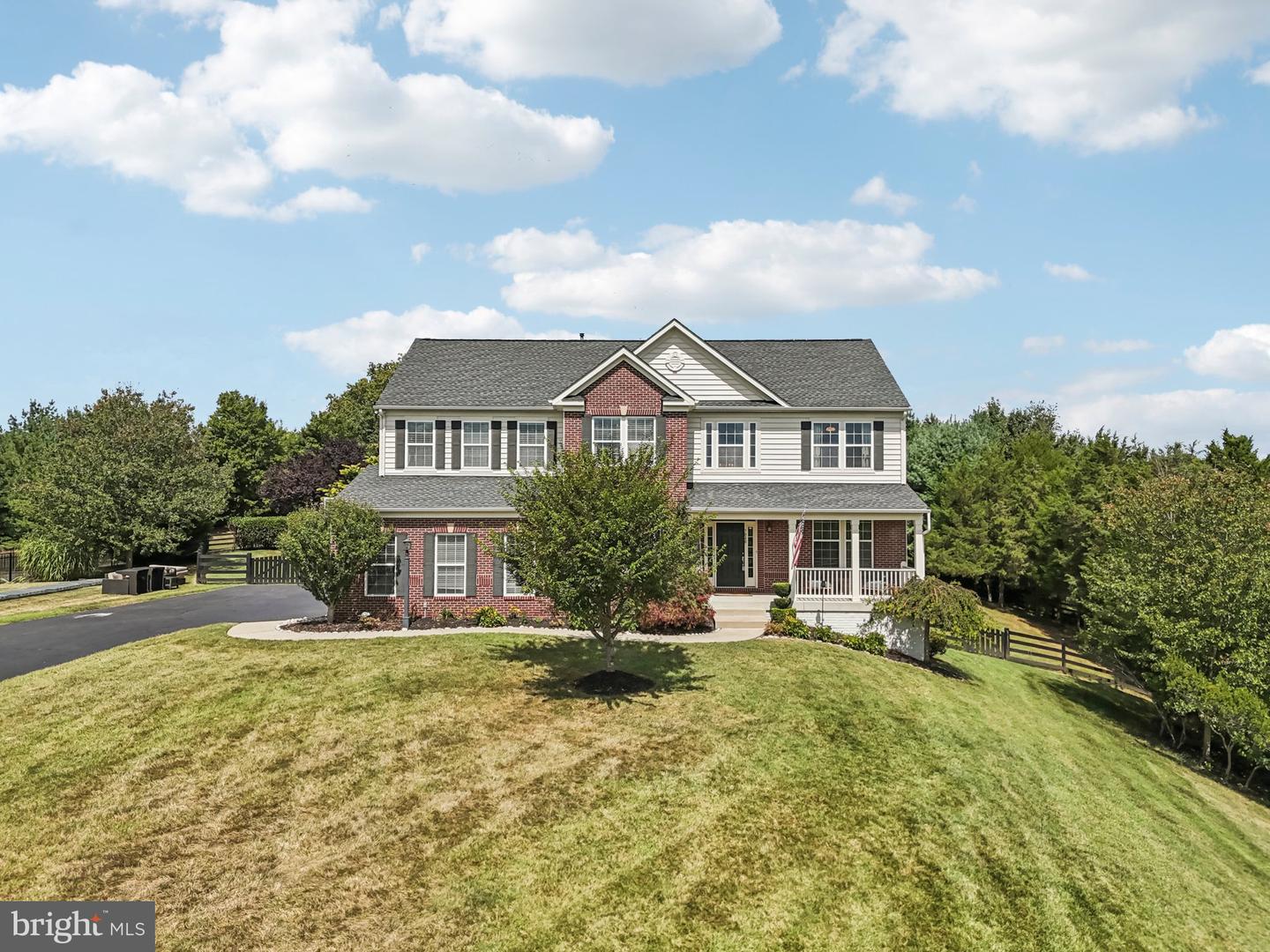 7040 HI ROCK RIDGE RD, WARRENTON, Virginia 20187, 5 Bedrooms Bedrooms, ,4 BathroomsBathrooms,Residential,For sale,7040 HI ROCK RIDGE RD,VAFQ2017828 MLS # VAFQ2017828