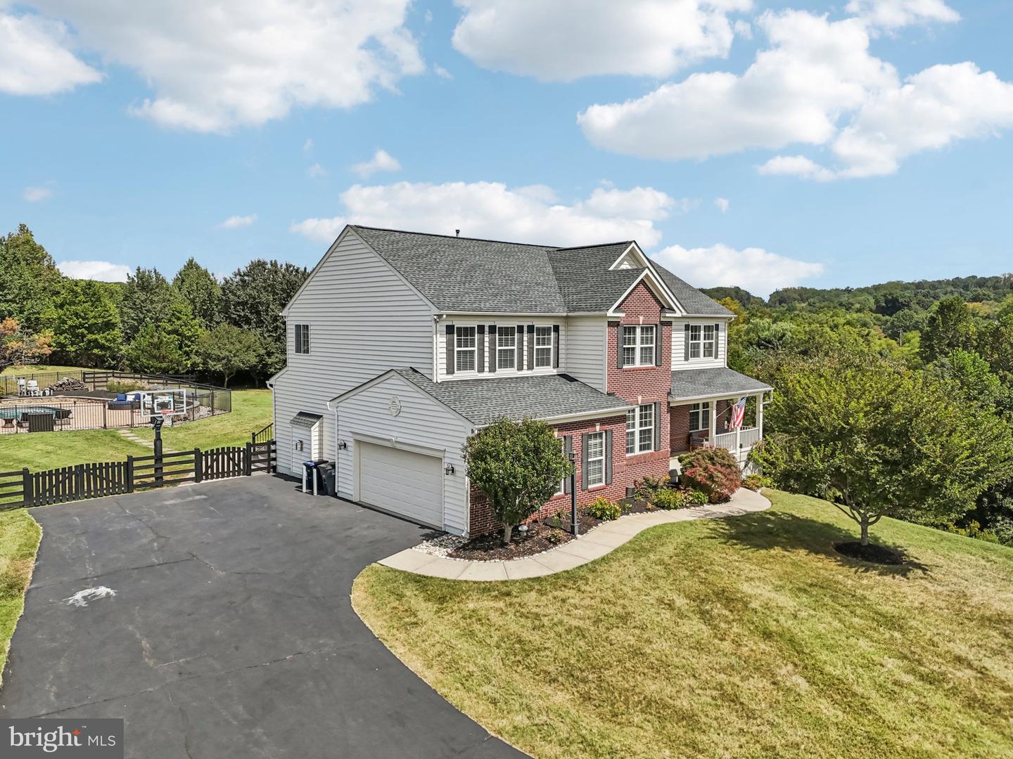 7040 HI ROCK RIDGE RD, WARRENTON, Virginia 20187, 5 Bedrooms Bedrooms, ,4 BathroomsBathrooms,Residential,For sale,7040 HI ROCK RIDGE RD,VAFQ2017828 MLS # VAFQ2017828