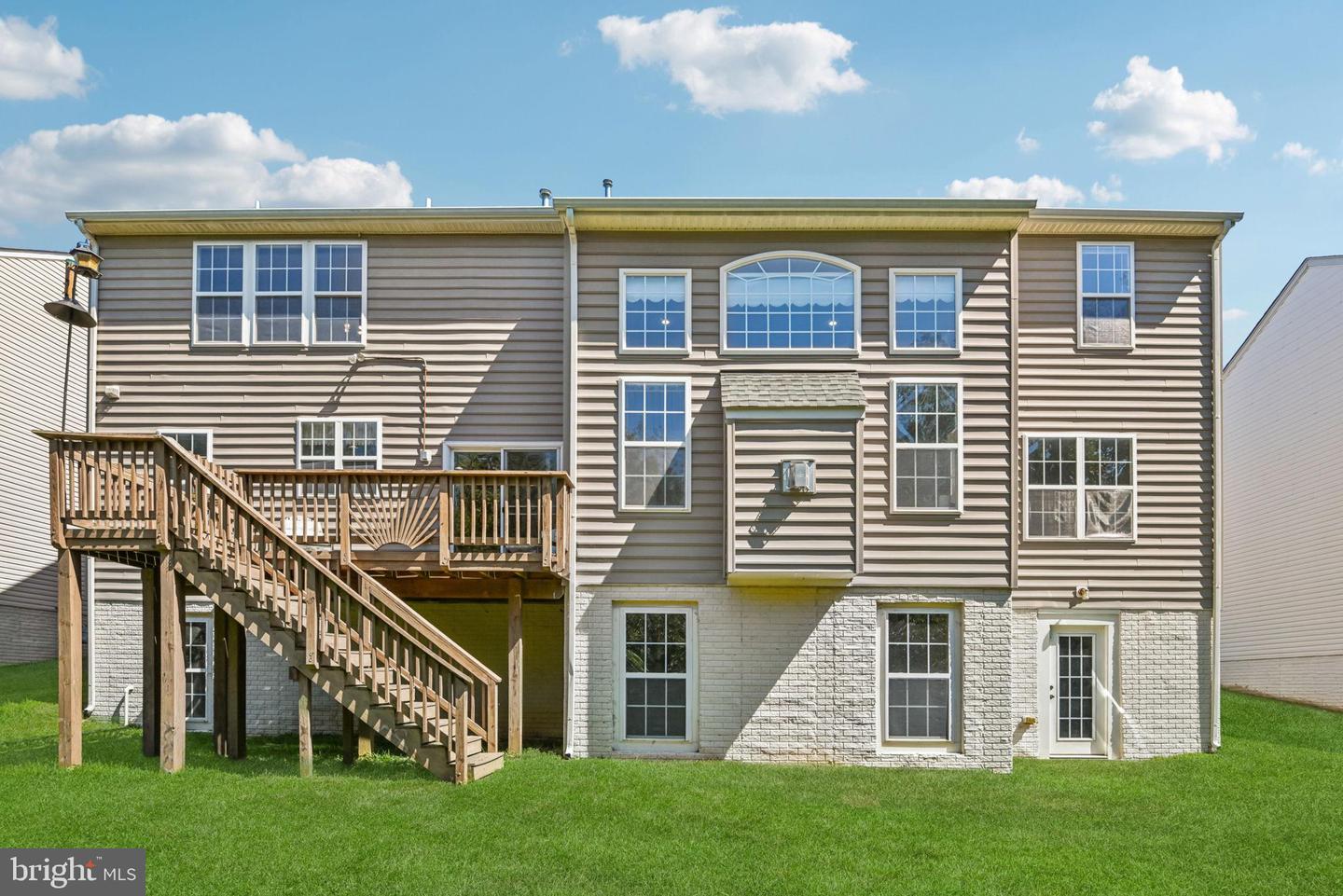 9311 LAUREL OAK DR, FREDERICKSBURG, Virginia 22407, 4 Bedrooms Bedrooms, 8 Rooms Rooms,3 BathroomsBathrooms,Residential,For sale,9311 LAUREL OAK DR,VASP2035238 MLS # VASP2035238