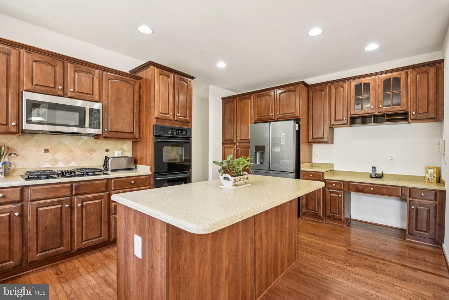 9311 LAUREL OAK DR, FREDERICKSBURG, Virginia 22407, 4 Bedrooms Bedrooms, 8 Rooms Rooms,3 BathroomsBathrooms,Residential,For sale,9311 LAUREL OAK DR,VASP2035238 MLS # VASP2035238