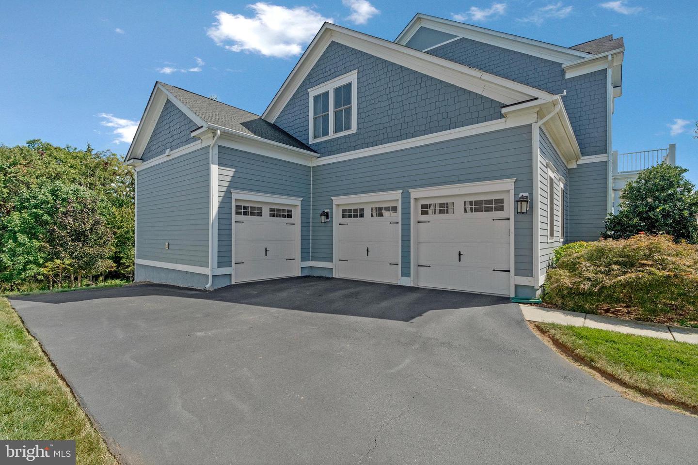 23712 SAFFLOWER CT, ASHBURN, Virginia 20148, 4 Bedrooms Bedrooms, ,3 BathroomsBathrooms,Residential,For sale,23712 SAFFLOWER CT,VALO2104188 MLS # VALO2104188