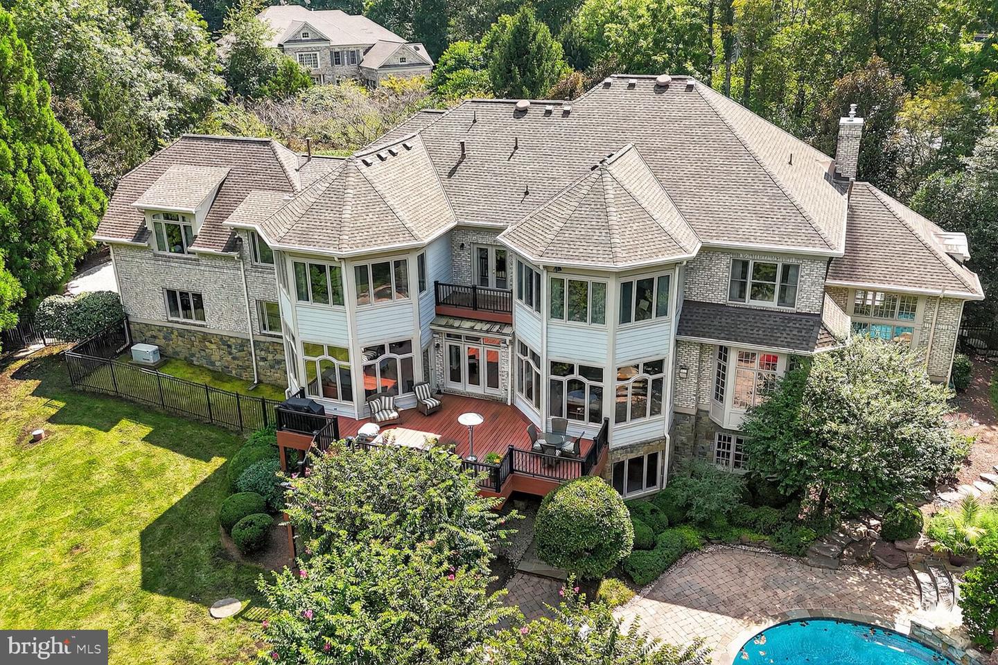 9864 WALKER GLEN CT, GREAT FALLS, Virginia 22066, 7 Bedrooms Bedrooms, ,7 BathroomsBathrooms,Residential,For sale,9864 WALKER GLEN CT,VAFX2260212 MLS # VAFX2260212