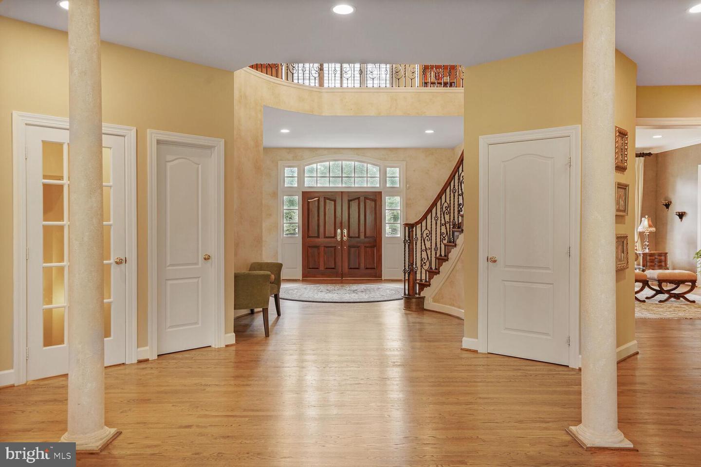 9864 WALKER GLEN CT, GREAT FALLS, Virginia 22066, 7 Bedrooms Bedrooms, ,7 BathroomsBathrooms,Residential,For sale,9864 WALKER GLEN CT,VAFX2260212 MLS # VAFX2260212