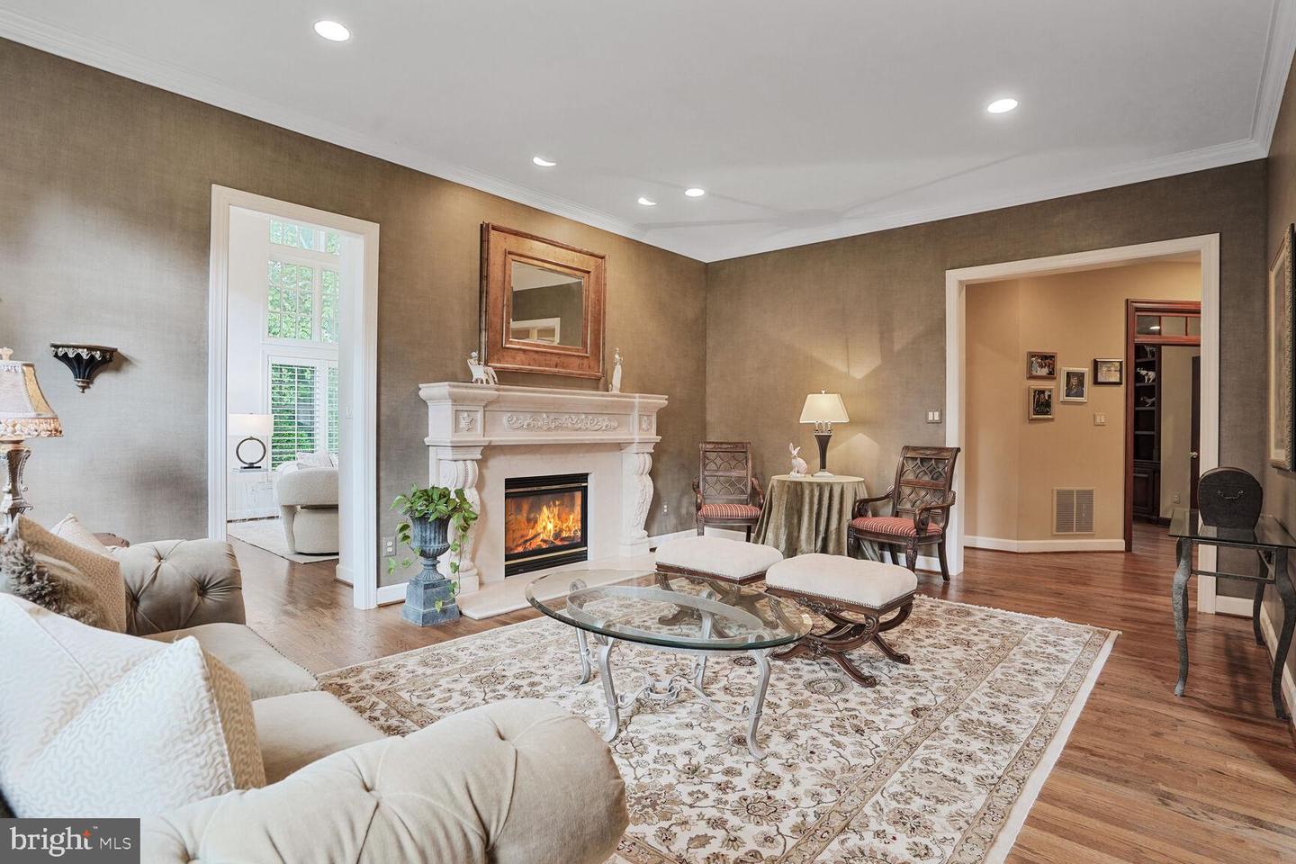 9864 WALKER GLEN CT, GREAT FALLS, Virginia 22066, 7 Bedrooms Bedrooms, ,7 BathroomsBathrooms,Residential,For sale,9864 WALKER GLEN CT,VAFX2260212 MLS # VAFX2260212
