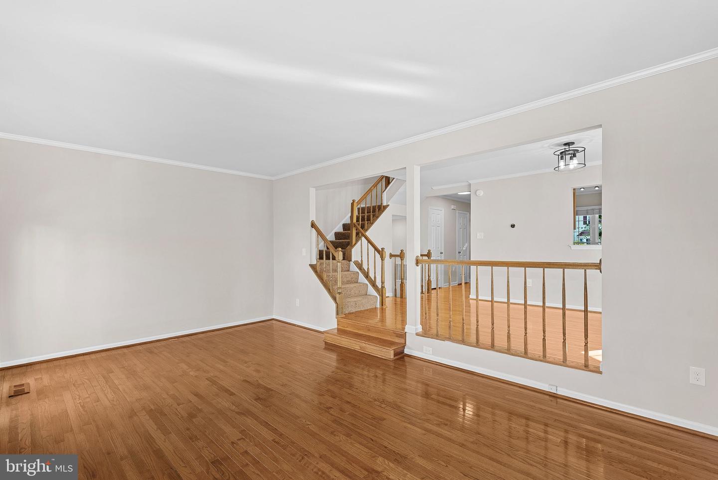 908 SMARTTS LN NE, LEESBURG, Virginia 20176, 3 Bedrooms Bedrooms, ,2 BathroomsBathrooms,Residential,For sale,908 SMARTTS LN NE,VALO2104300 MLS # VALO2104300