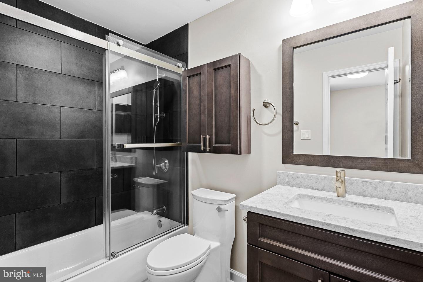908 SMARTTS LN NE, LEESBURG, Virginia 20176, 3 Bedrooms Bedrooms, ,2 BathroomsBathrooms,Residential,For sale,908 SMARTTS LN NE,VALO2104300 MLS # VALO2104300