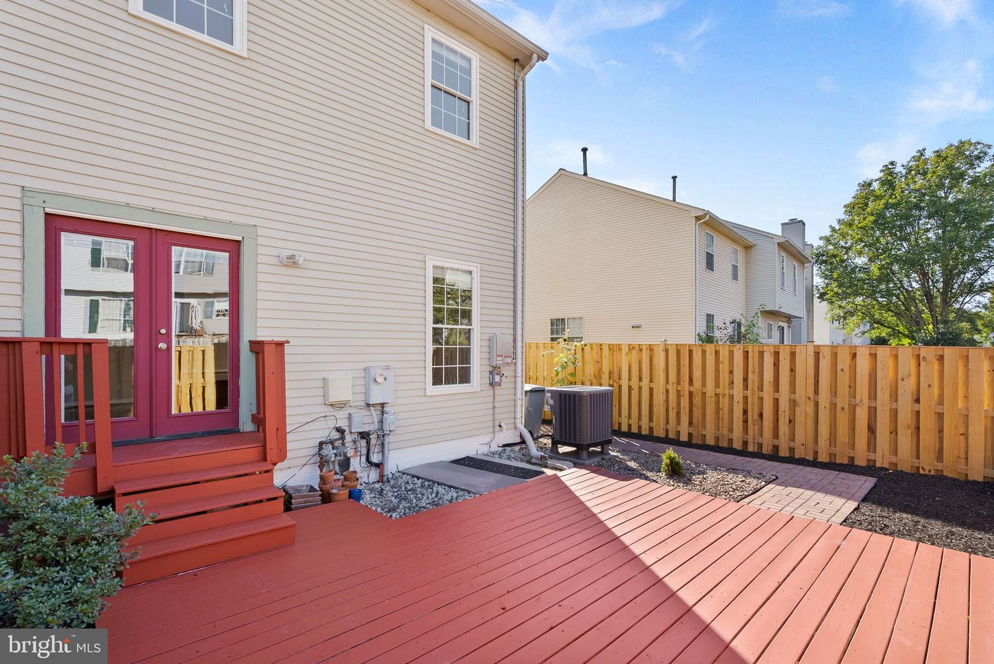 908 SMARTTS LN NE, LEESBURG, Virginia 20176, 3 Bedrooms Bedrooms, ,2 BathroomsBathrooms,Residential,For sale,908 SMARTTS LN NE,VALO2104300 MLS # VALO2104300