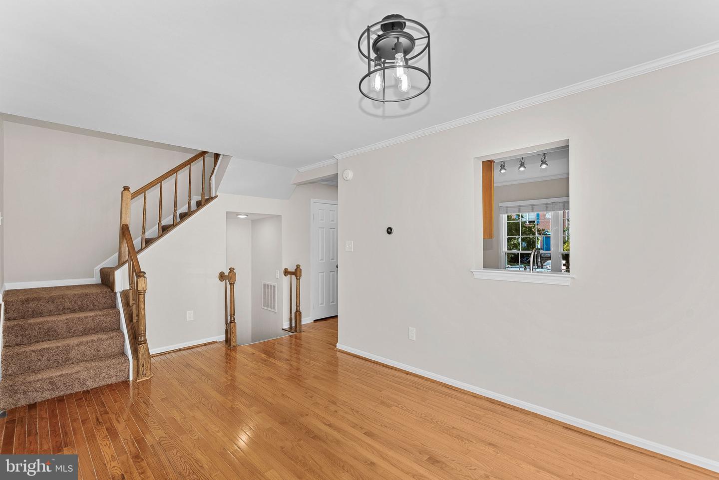 908 SMARTTS LN NE, LEESBURG, Virginia 20176, 3 Bedrooms Bedrooms, ,2 BathroomsBathrooms,Residential,For sale,908 SMARTTS LN NE,VALO2104300 MLS # VALO2104300