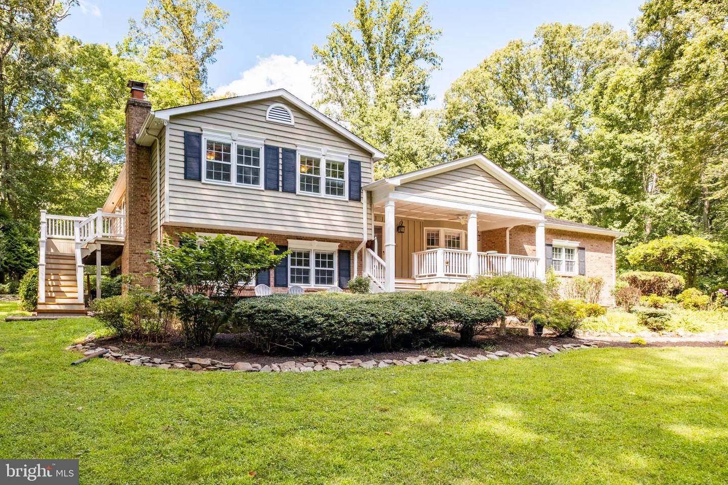11905 CUB CT, FAIRFAX STATION, Virginia 22039, 4 Bedrooms Bedrooms, ,2 BathroomsBathrooms,Residential,For sale,11905 CUB CT,VAFX2260708 MLS # VAFX2260708
