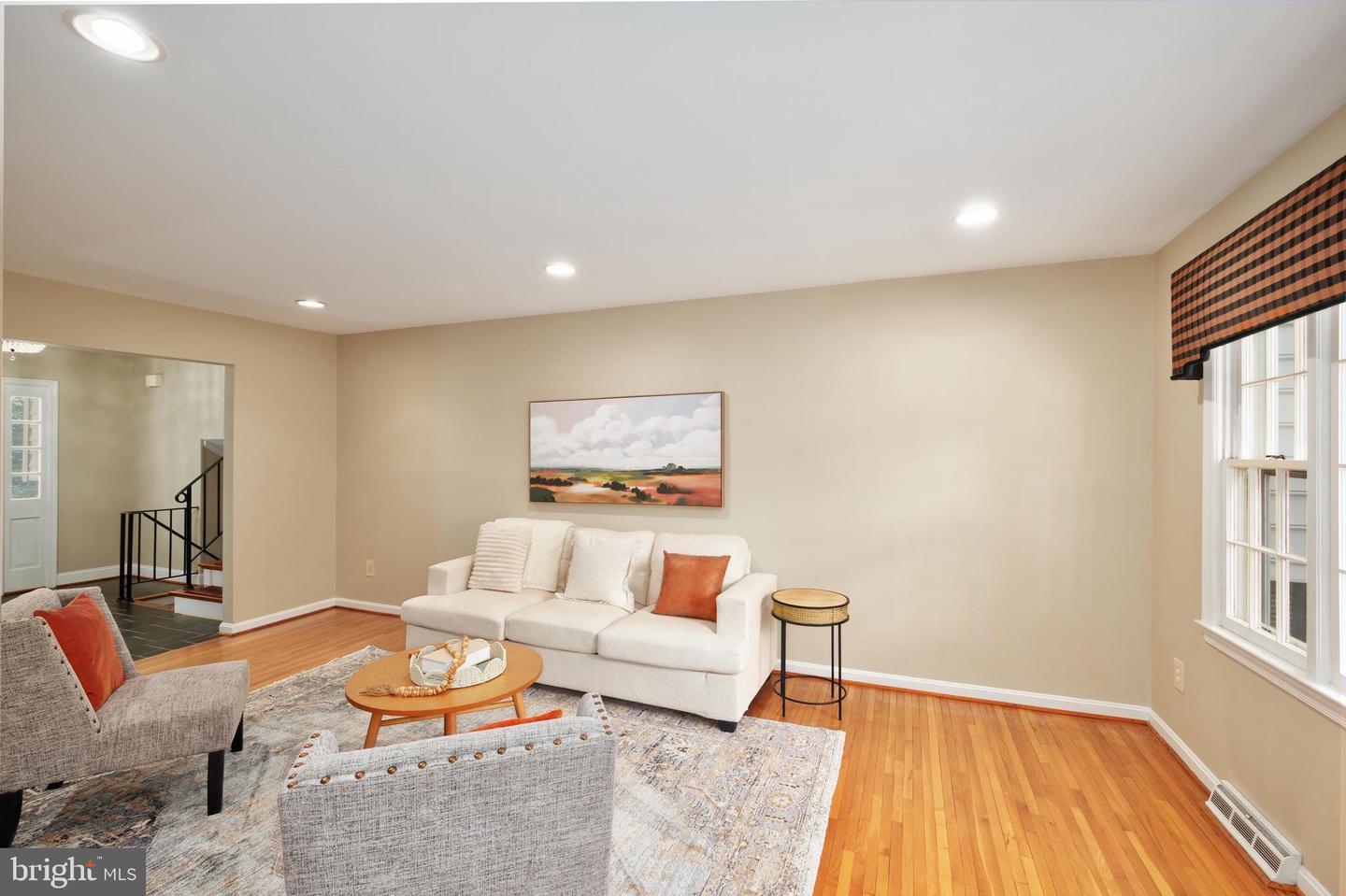 11905 CUB CT, FAIRFAX STATION, Virginia 22039, 4 Bedrooms Bedrooms, ,2 BathroomsBathrooms,Residential,For sale,11905 CUB CT,VAFX2260708 MLS # VAFX2260708