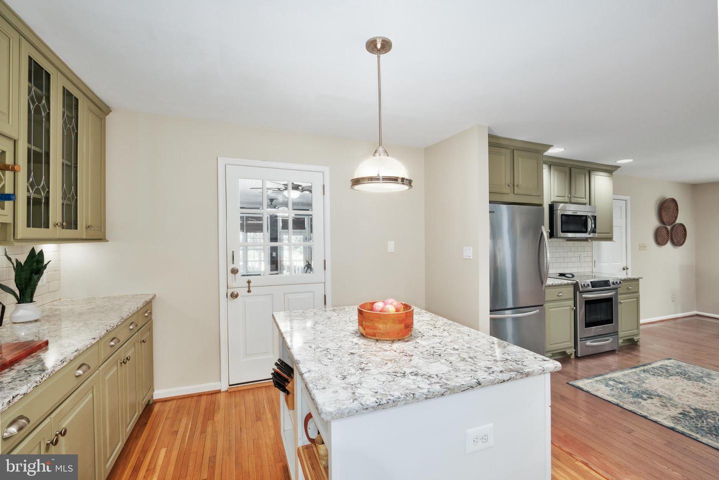 11905 CUB CT, FAIRFAX STATION, Virginia 22039, 4 Bedrooms Bedrooms, ,2 BathroomsBathrooms,Residential,For sale,11905 CUB CT,VAFX2260708 MLS # VAFX2260708