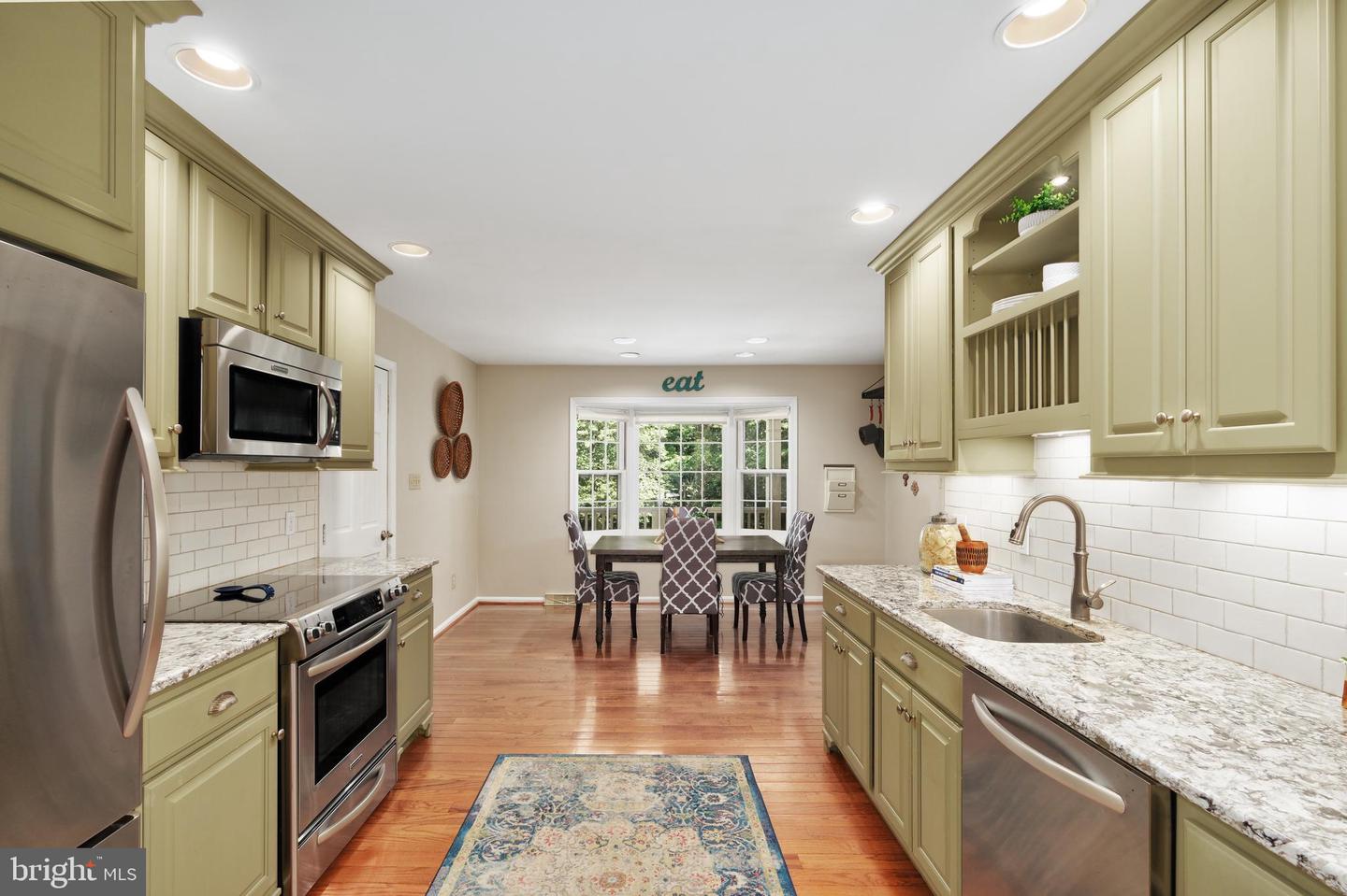 11905 CUB CT, FAIRFAX STATION, Virginia 22039, 4 Bedrooms Bedrooms, ,2 BathroomsBathrooms,Residential,For sale,11905 CUB CT,VAFX2260708 MLS # VAFX2260708