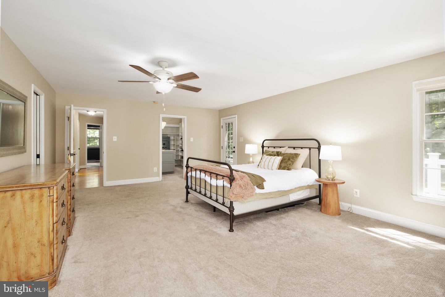 11905 CUB CT, FAIRFAX STATION, Virginia 22039, 4 Bedrooms Bedrooms, ,2 BathroomsBathrooms,Residential,For sale,11905 CUB CT,VAFX2260708 MLS # VAFX2260708
