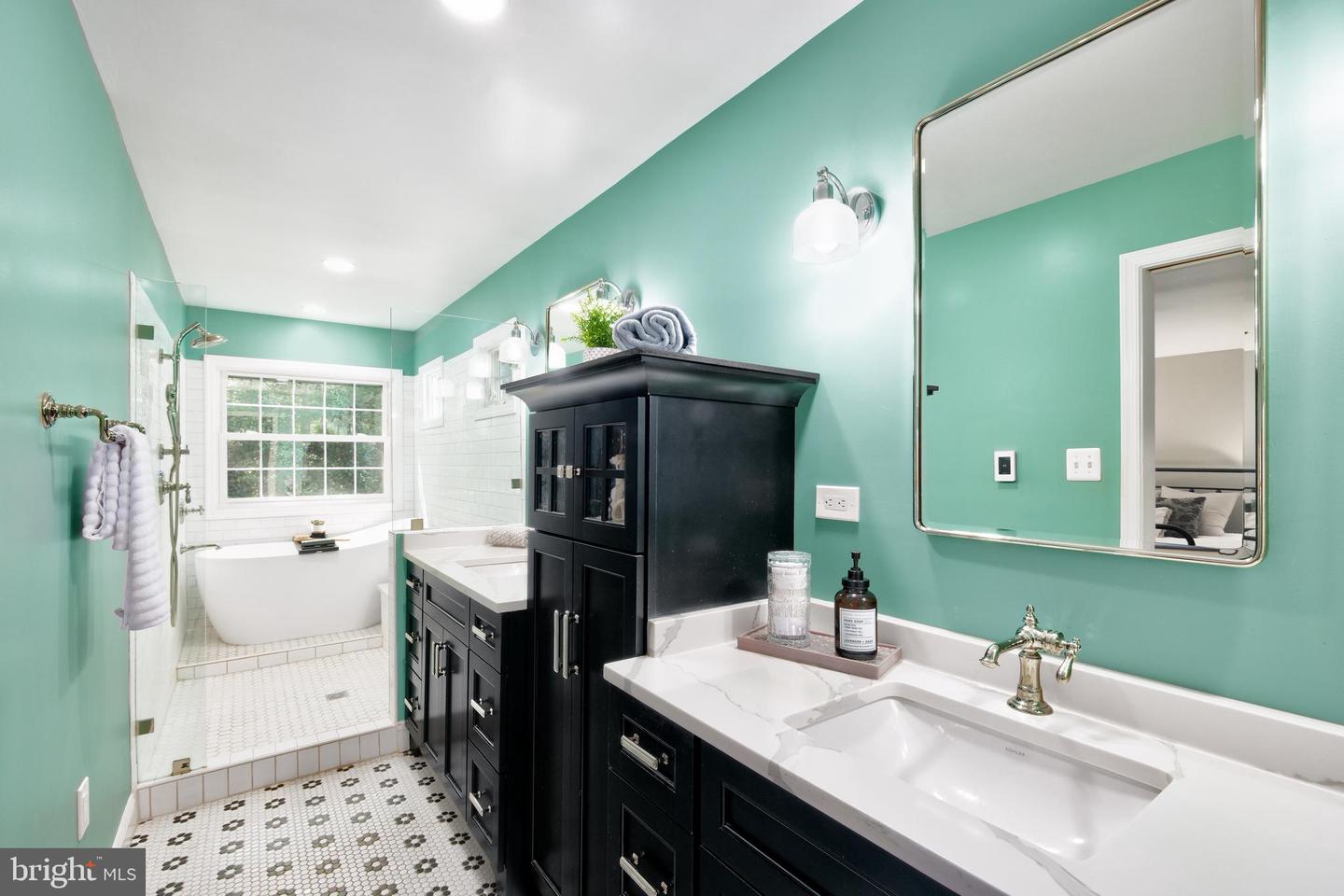 11905 CUB CT, FAIRFAX STATION, Virginia 22039, 4 Bedrooms Bedrooms, ,2 BathroomsBathrooms,Residential,For sale,11905 CUB CT,VAFX2260708 MLS # VAFX2260708