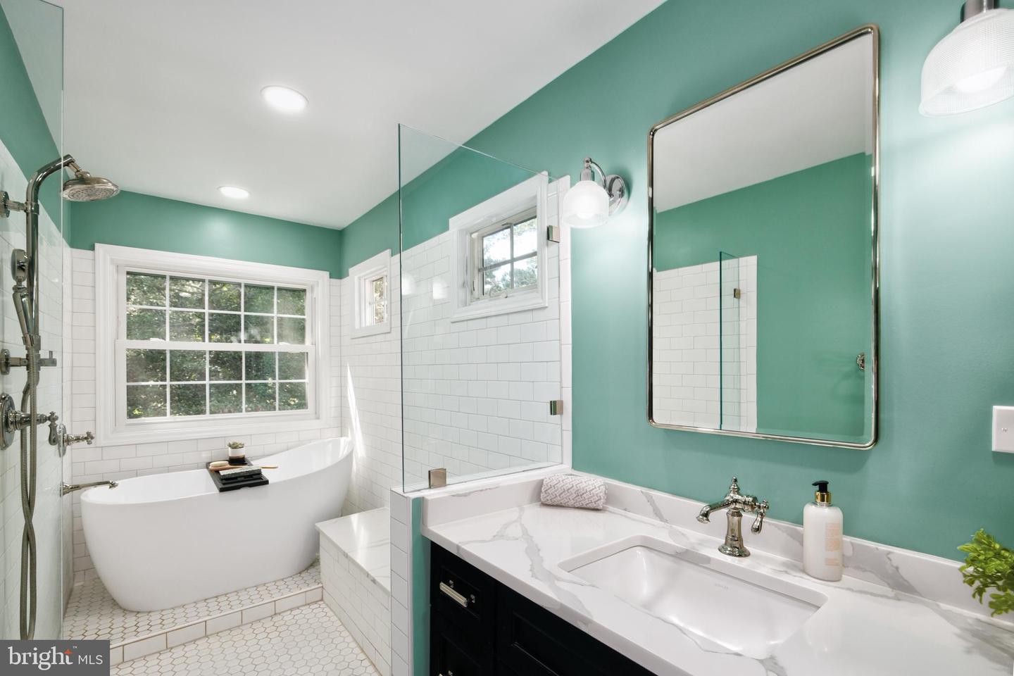 11905 CUB CT, FAIRFAX STATION, Virginia 22039, 4 Bedrooms Bedrooms, ,2 BathroomsBathrooms,Residential,For sale,11905 CUB CT,VAFX2260708 MLS # VAFX2260708