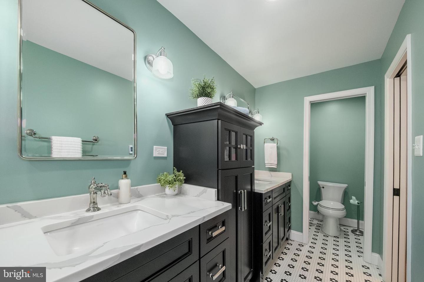 11905 CUB CT, FAIRFAX STATION, Virginia 22039, 4 Bedrooms Bedrooms, ,2 BathroomsBathrooms,Residential,For sale,11905 CUB CT,VAFX2260708 MLS # VAFX2260708