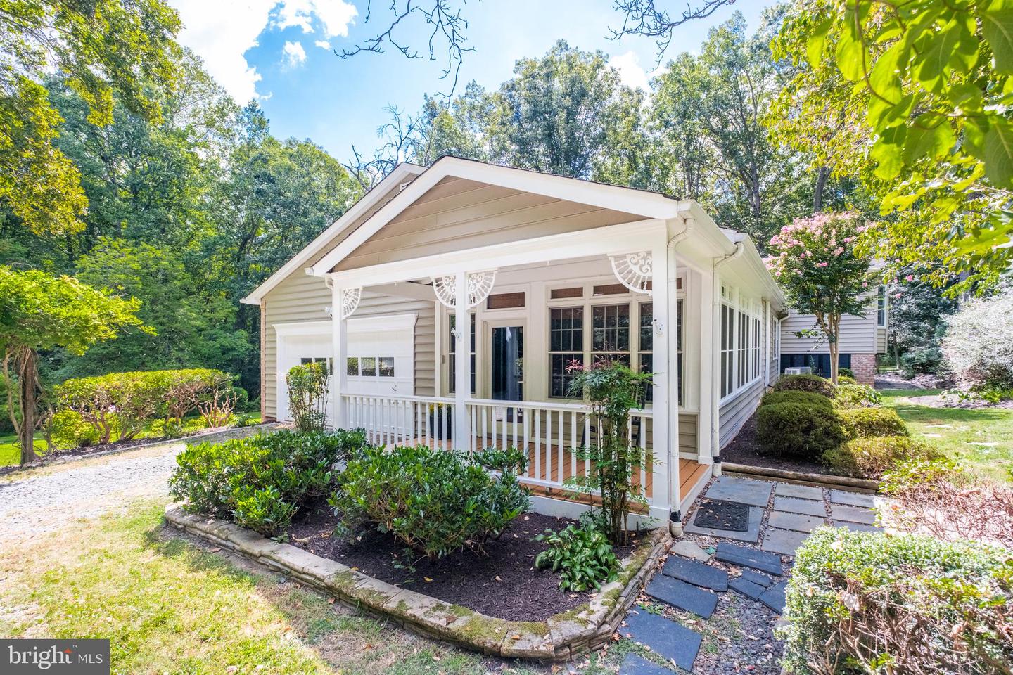 11905 CUB CT, FAIRFAX STATION, Virginia 22039, 4 Bedrooms Bedrooms, ,2 BathroomsBathrooms,Residential,For sale,11905 CUB CT,VAFX2260708 MLS # VAFX2260708