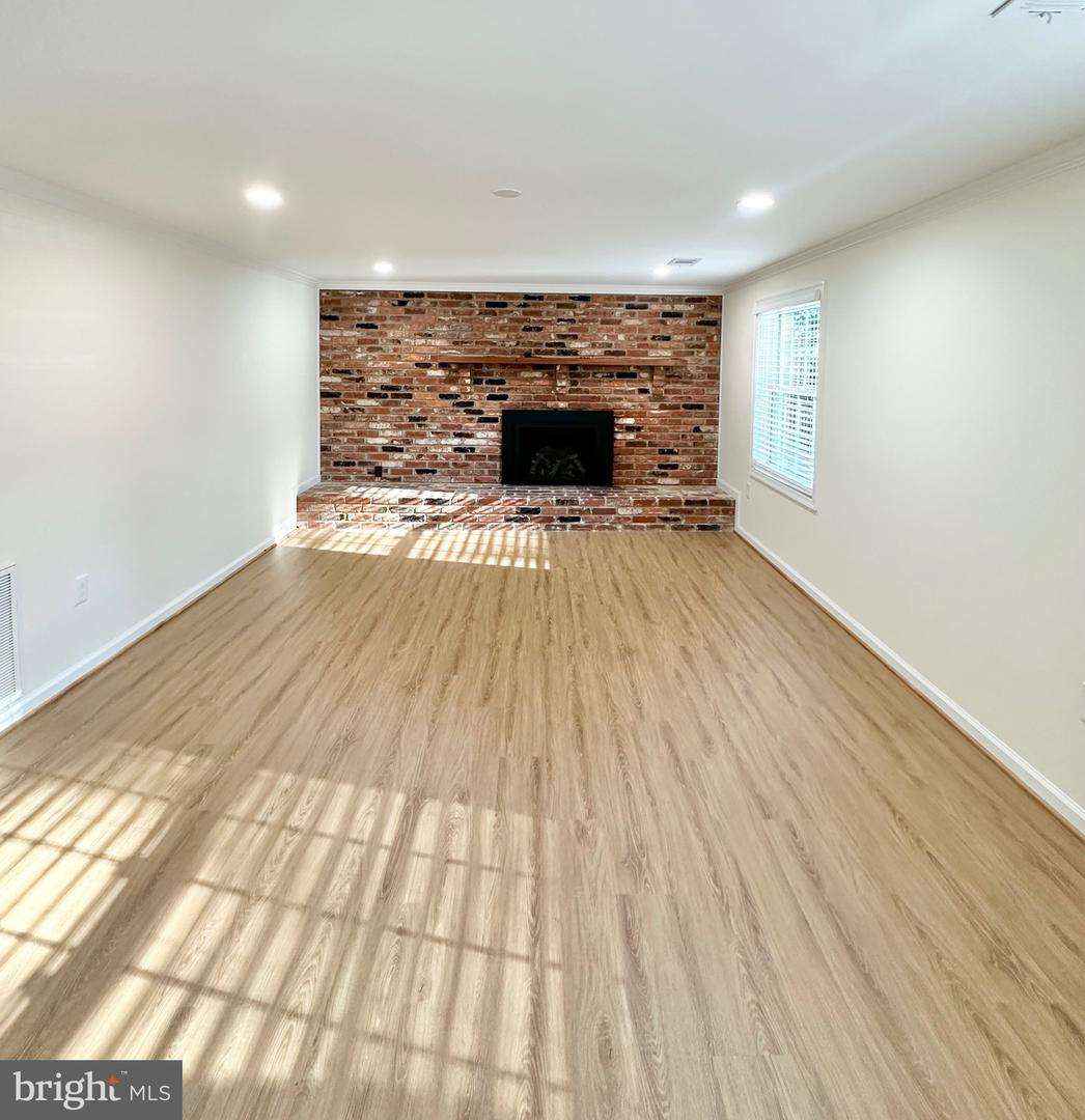 4410 WOODCHUCK CT, ANNANDALE, Virginia 22003, 4 Bedrooms Bedrooms, ,2 BathroomsBathrooms,Residential,For sale,4410 WOODCHUCK CT,VAFX2260994 MLS # VAFX2260994