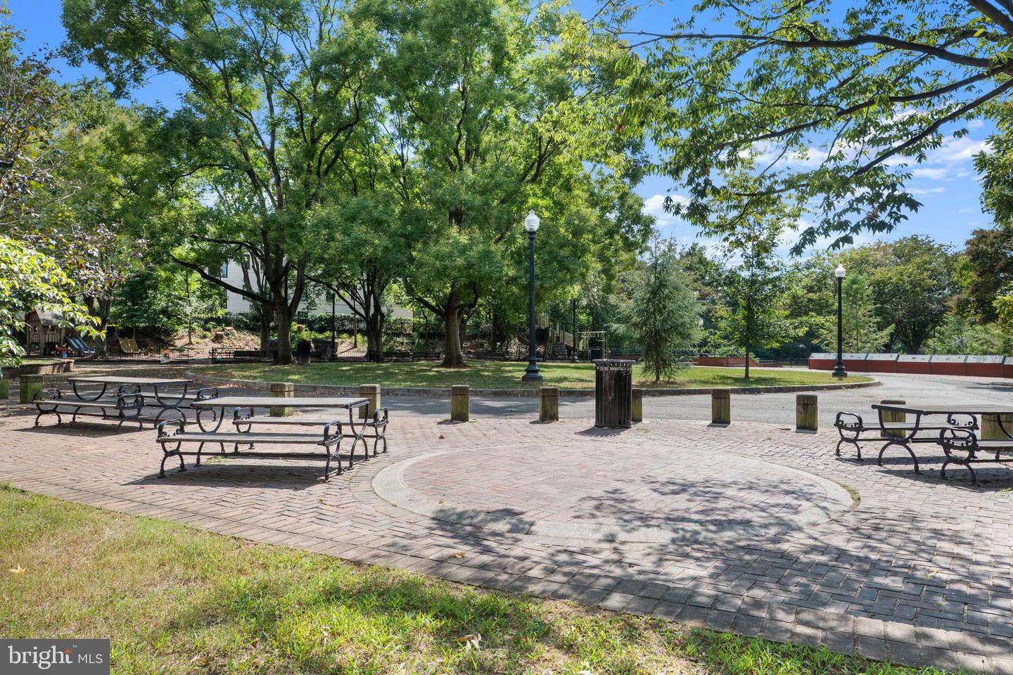 2800 ADAMS MILL RD NW #3, WASHINGTON, District Of Columbia 20009, 3 Bedrooms Bedrooms, ,2 BathroomsBathrooms,Residential,For sale,2800 ADAMS MILL RD NW #3,DCDC2215034 MLS # DCDC2215034