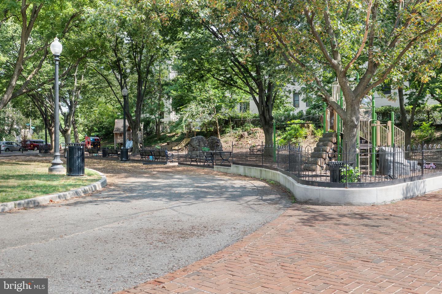2800 ADAMS MILL RD NW #3, WASHINGTON, District Of Columbia 20009, 3 Bedrooms Bedrooms, ,2 BathroomsBathrooms,Residential,For sale,2800 ADAMS MILL RD NW #3,DCDC2215034 MLS # DCDC2215034