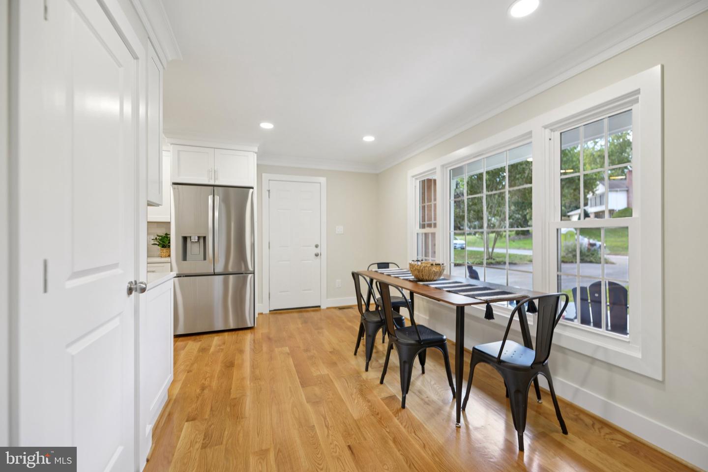 1829 HORSEBACK TRL, VIENNA, Virginia 22182, 4 Bedrooms Bedrooms, 16 Rooms Rooms,4 BathroomsBathrooms,Residential,For sale,1829 HORSEBACK TRL,VAFX2261254 MLS # VAFX2261254