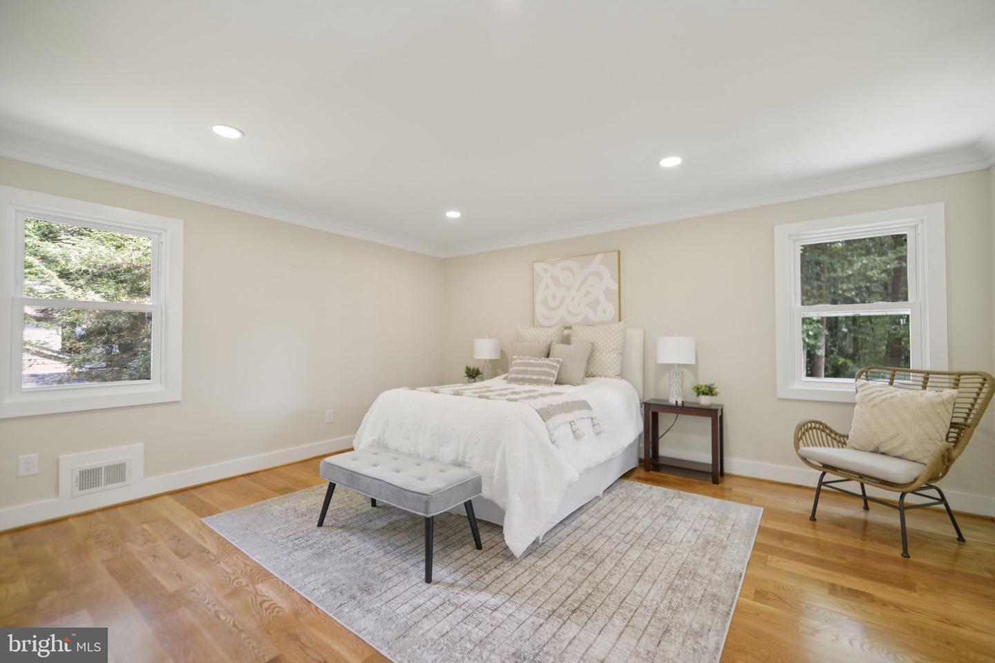 1829 HORSEBACK TRL, VIENNA, Virginia 22182, 4 Bedrooms Bedrooms, 16 Rooms Rooms,4 BathroomsBathrooms,Residential,For sale,1829 HORSEBACK TRL,VAFX2261254 MLS # VAFX2261254