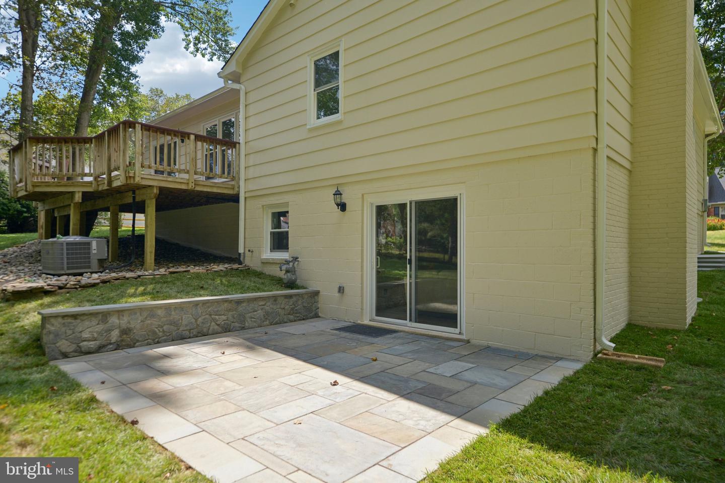 1829 HORSEBACK TRL, VIENNA, Virginia 22182, 4 Bedrooms Bedrooms, 16 Rooms Rooms,4 BathroomsBathrooms,Residential,For sale,1829 HORSEBACK TRL,VAFX2261254 MLS # VAFX2261254