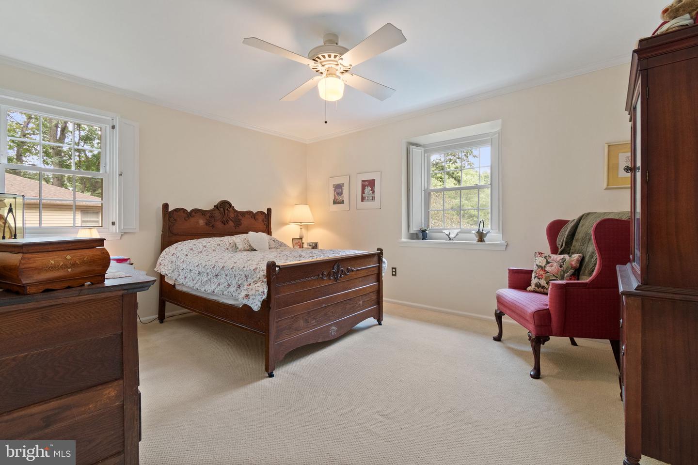 1005 KERGE CT SE, VIENNA, Virginia 22180, 5 Bedrooms Bedrooms, ,3 BathroomsBathrooms,Residential,For sale,1005 KERGE CT SE,VAFX2261324 MLS # VAFX2261324