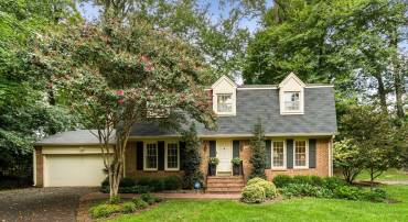 1005 KERGE CT SE, VIENNA, Virginia 22180, 5 Bedrooms Bedrooms, ,3 BathroomsBathrooms,Residential,For sale,1005 KERGE CT SE,VAFX2261324 MLS # VAFX2261324