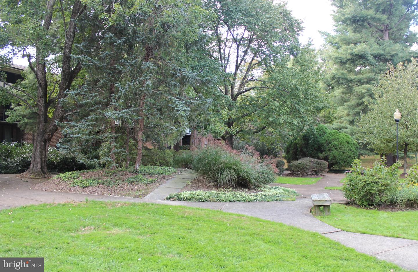 1536 NORTHGATE SQ #22A, RESTON, Virginia 20190, 1 Bedroom Bedrooms, 6 Rooms Rooms,1 BathroomBathrooms,Residential,For sale,1536 NORTHGATE SQ #22A,VAFX2261458 MLS # VAFX2261458