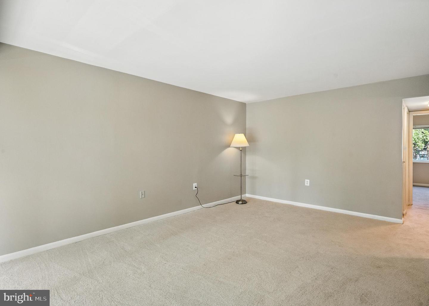 1536 NORTHGATE SQ #22A, RESTON, Virginia 20190, 1 Bedroom Bedrooms, 6 Rooms Rooms,1 BathroomBathrooms,Residential,For sale,1536 NORTHGATE SQ #22A,VAFX2261458 MLS # VAFX2261458
